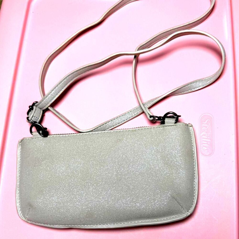 JOY SUSAN Women's Grey and Silver Bag Mini Crossbody Wristlet - Picture 3 of 7